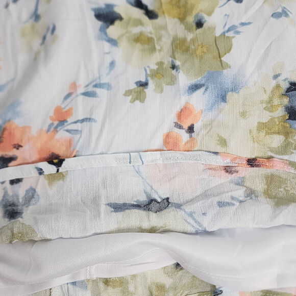 Papermoon White Floral Short Sleeve Blouse, Women's Size XSP, NWT - Picture 3 of 5